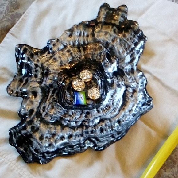 Nautical Oyster Shell Large Eco Friendly Recycled Glass Bowl made In Turkey - Picture 7 of 7